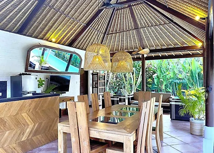 New Cozy 6bd Private With Pool Near Seminyak * Kerobokan (Bali)