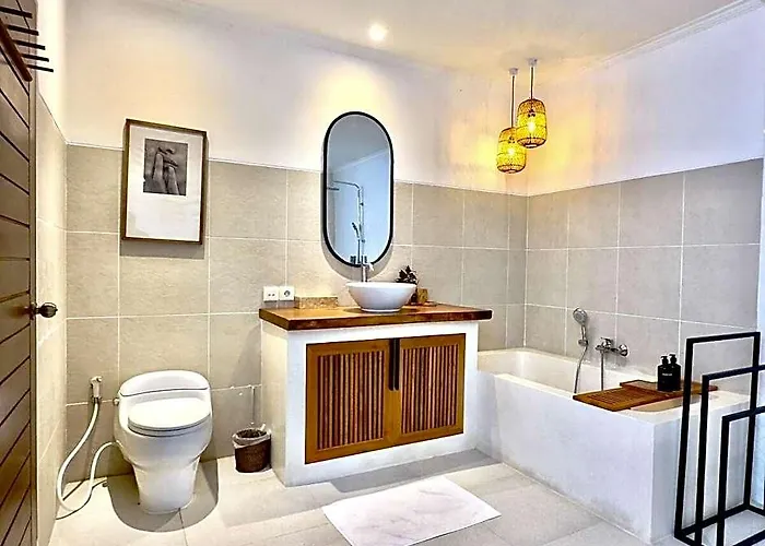 New Cozy 6bd Private With Pool Near Seminyak 科洛布坎